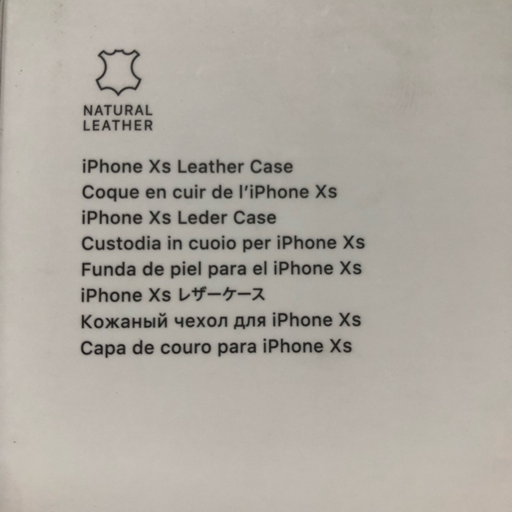 Apple IPhone X or XS Leather Case in Lilac - Picture 2 of 5